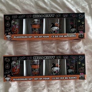 HELLO KITTY GLASSWARE SET